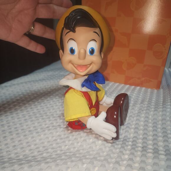 VINTAGE DISNEY PINOCCHIO JOINTED FIGURE APPLAUSE DOLL - Picture 1 of 5